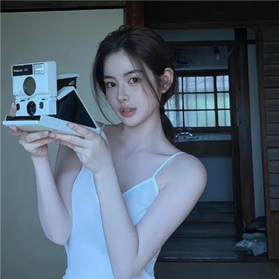 持摄像机的人